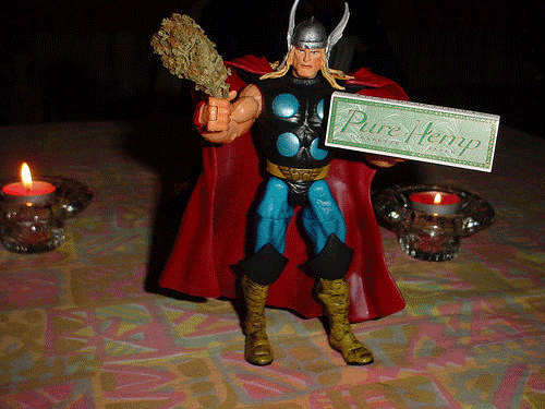 Thor-smokes.gif