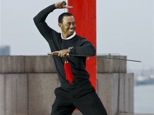 tiger-woods-golf-sword-shanghai-ninja